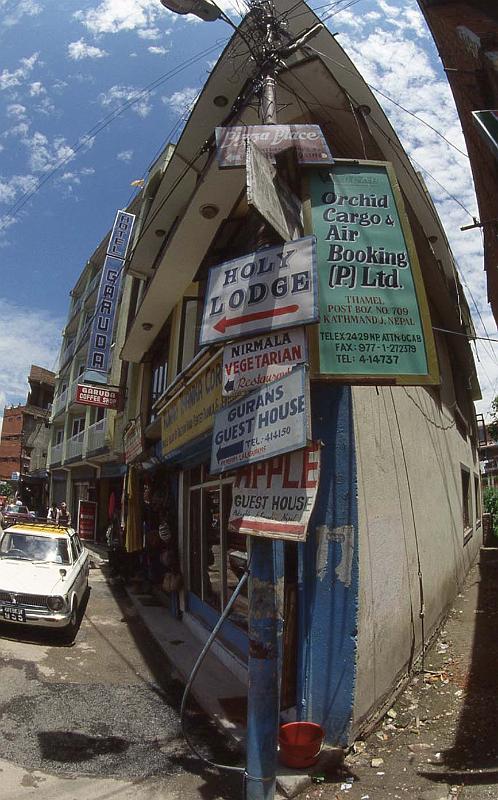 WT 1000 140e28 e004 Nepal Thamel in Kathmandu.jpg